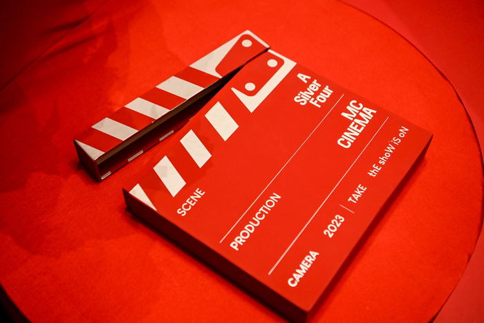 　　CSIFS X Marie Claire定制利是封礼盒