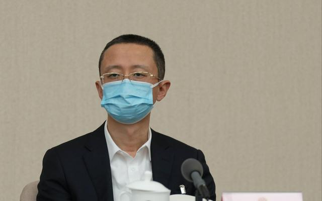 北京市人大代表、海淀区区长李俊杰。 新京报记者 陶冉 摄