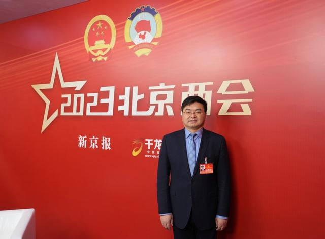 北京市人大代表、丰台区区长初军威。 新京报记者 陶冉 摄