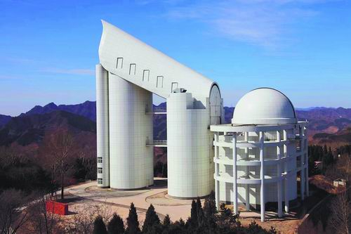 LAMOST全景图。中科院国家天文台供图