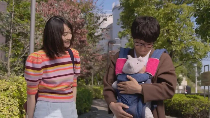 《逃避虽可耻但有用新春特别版》剧照