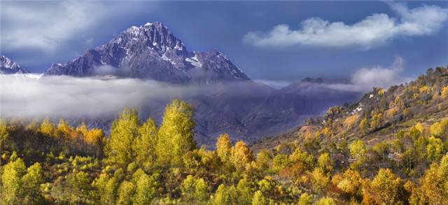 太子山风光（临夏县）　杜西宏　摄