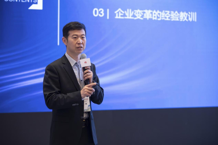 　　管理变革专家 周国安