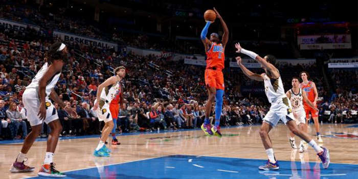 雷霆NBA直播见证球队逆境翻盘震撼全场表现