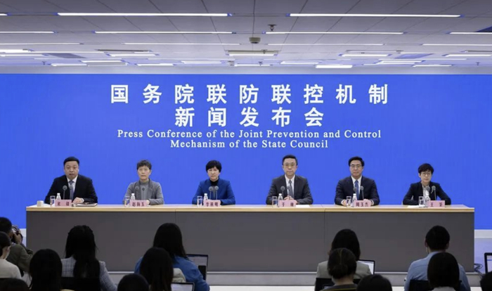 　　图源：中国网 国务院联防联控机制就重点人群健康保障有关情况举行发布会。