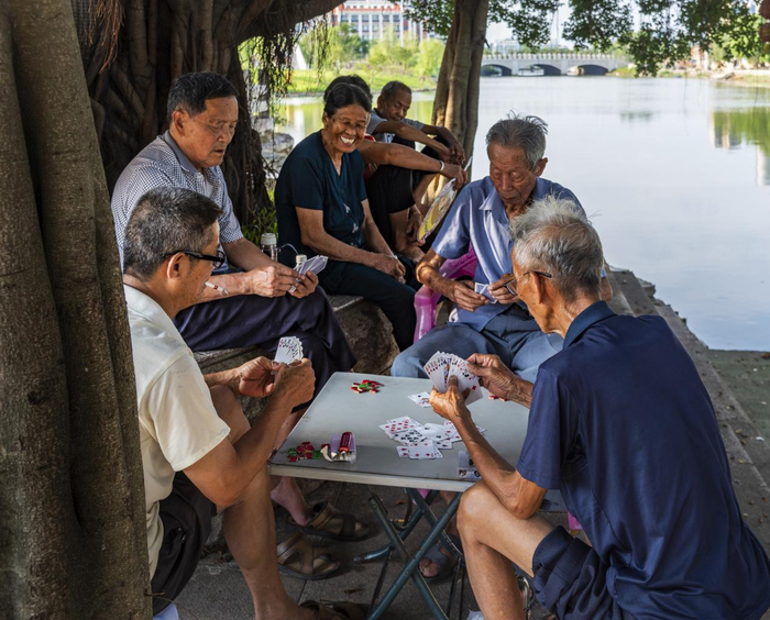　　幸福河湖九十九湾摄影征集活动入选作品 优秀奖《老有所乐》 陈曙光