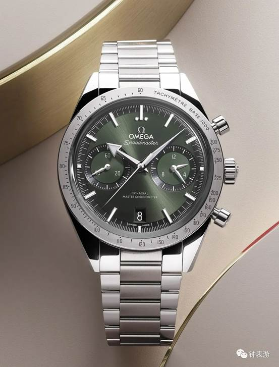 　　▲最新款欧米茄超霸’57腕表绿色盘面表款