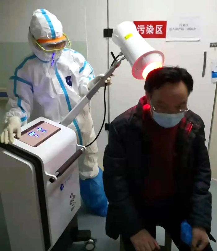 △红外光灸疗机在疫情防控中的临床应用