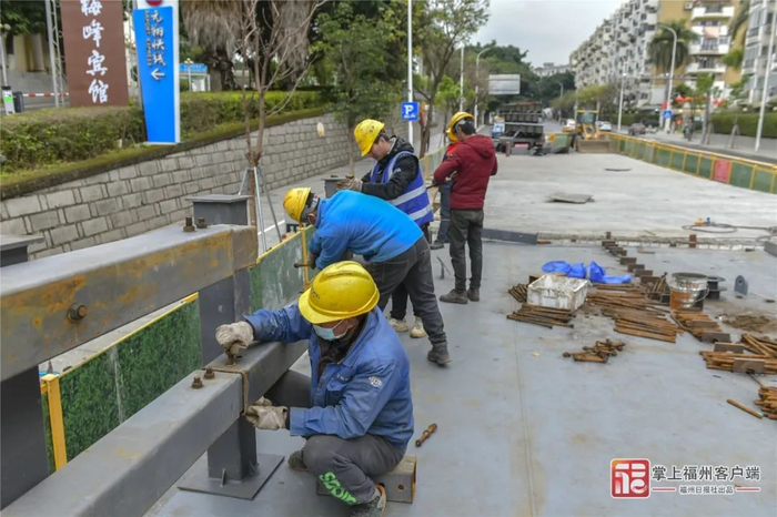 陈暖 摄