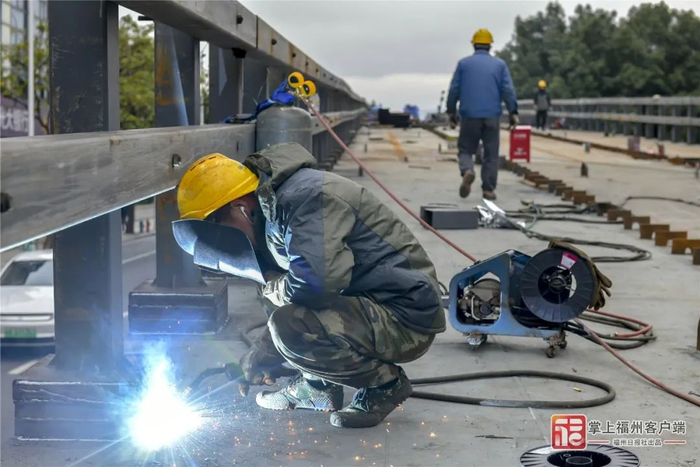 陈暖 摄