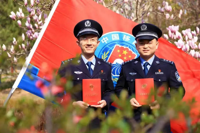  图为河北边检总站移民管理警察顺利通过首次检查员专业能力等级评定。