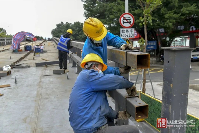陈暖 摄
