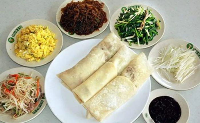 ▲立春吃春饼。