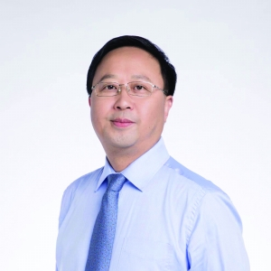 　　江向阳