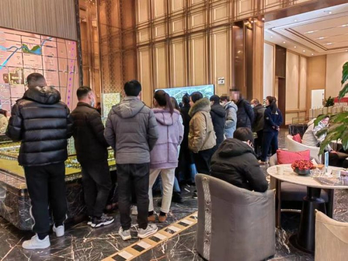 国悦城誉府销售现场。 于丽丽/摄