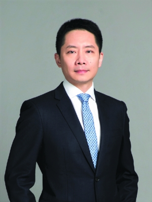 王凡