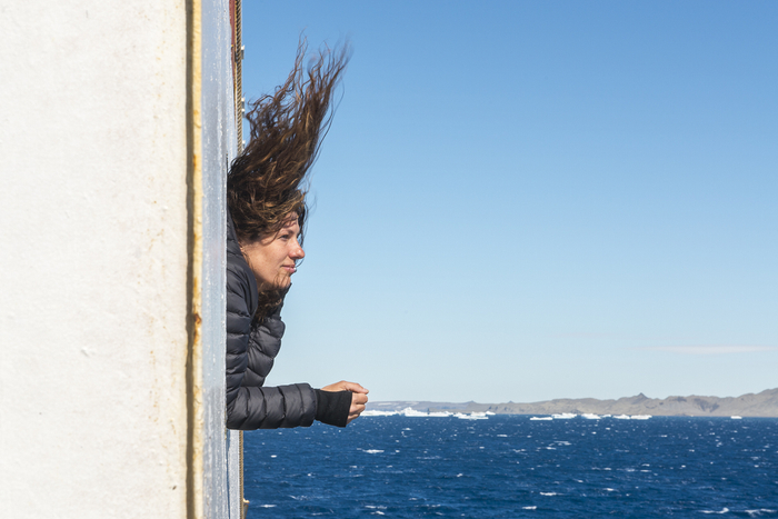 　　courtesy of the artist