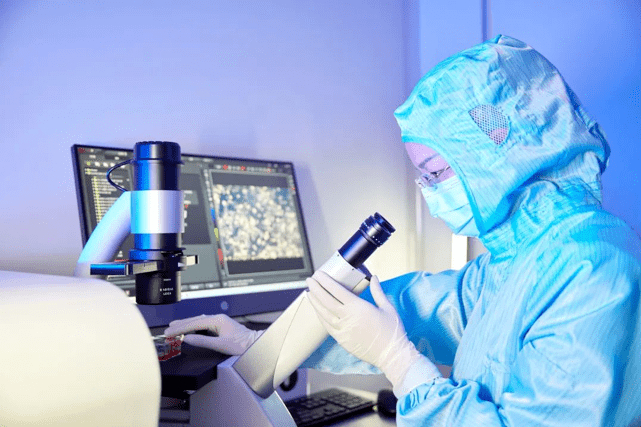 　　华熙生物的研发人员