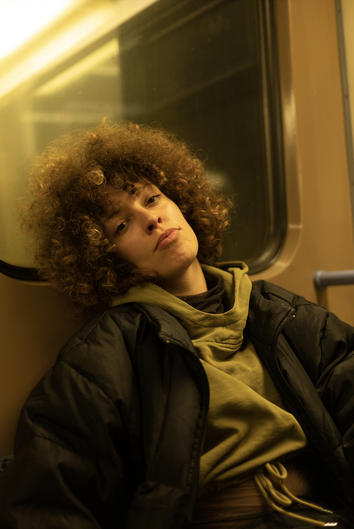 　　courtesy of the artist