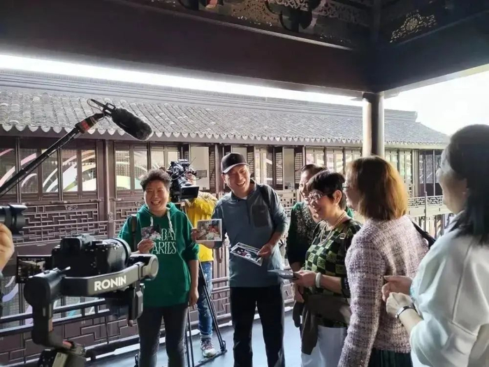 老居民重回修缮后的天后宫