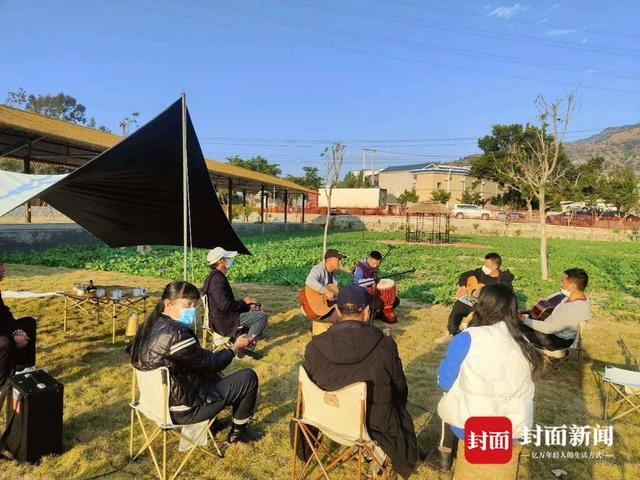 游客在红旗田园基地 受访者供图