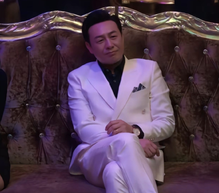 张颂文在《狂飙》当中的造型/图源：剧集截图