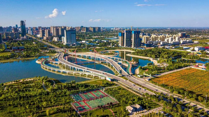 　　庆阳市区新貌。俄少飞 摄