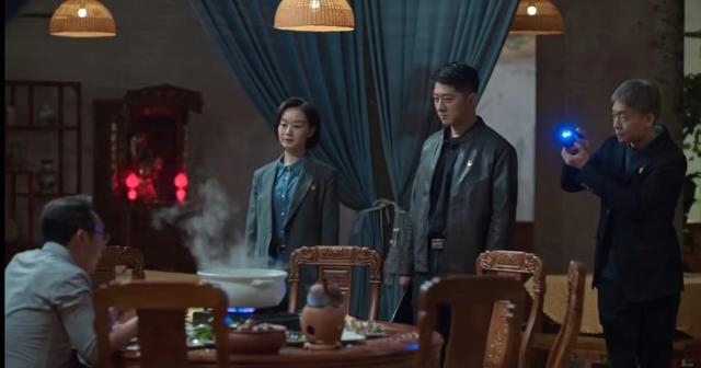 广式打边炉。  《狂飙》截图