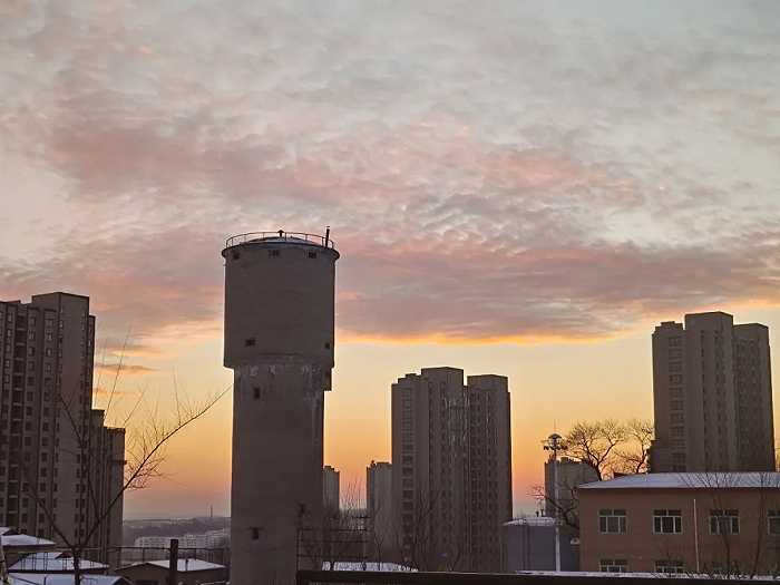 ▲ 鹤岗的晚霞。