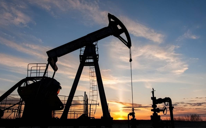 △ 俄罗斯石油钻井平台（图自网络）