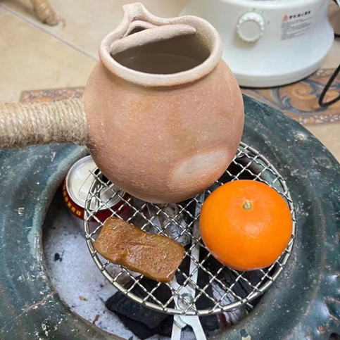 围炉煮茶才开始流行时，县城女孩已经在朋友圈打卡了
