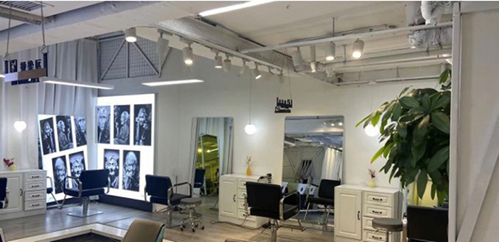 小佳常去的那家美发沙龙