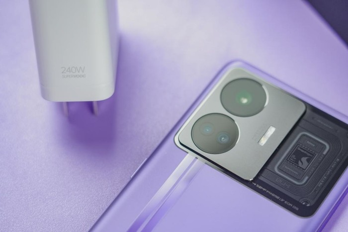 （240W双GaN迷你充电器）