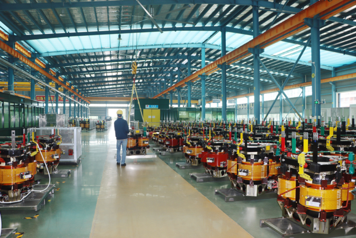 △海鸿电气技术引领变压器行业绿色发展。