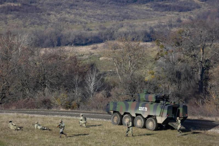 ▲资料图片：瑞士造“食人鱼”装甲车（法新社）
