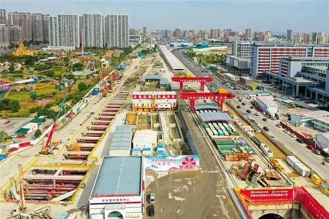 汕汕铁路与疏港铁路盾构段。