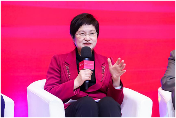 （中国疾病预防控制中心营养与健康所研究员何丽）