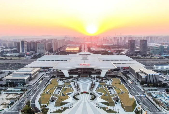 徐州东站东广场