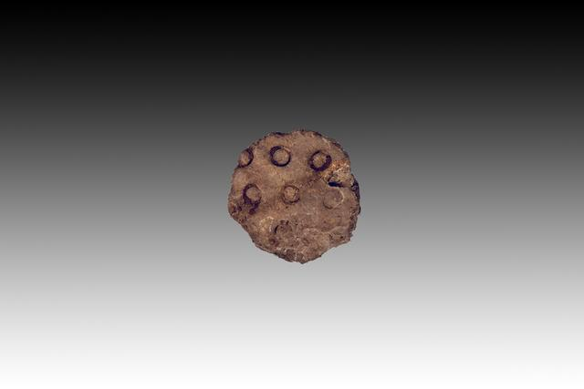 戳印圆圈纹陶片（一期）。国家文物局供图