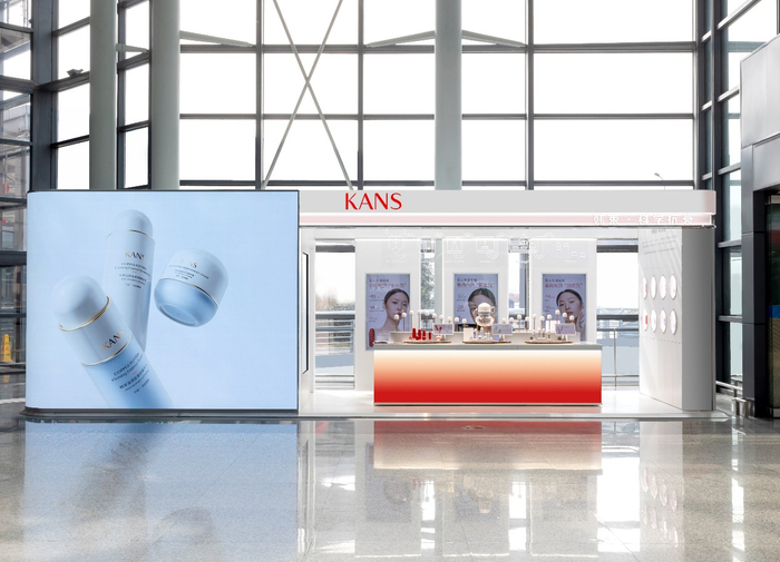 　　韩束室内裸眼3D