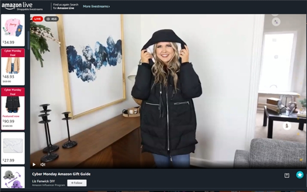 　　主播向粉丝展示Orolay产品