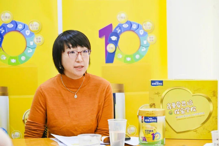 　　雀巢大中华大区高级副总裁、奶品业务负责人王雷