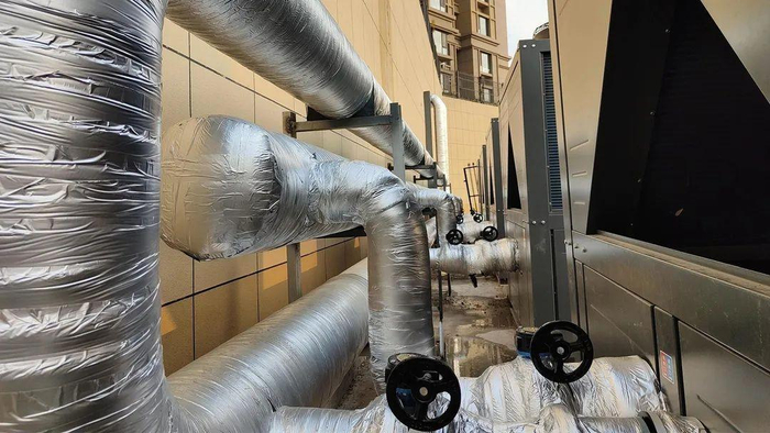 　　中广欧特斯超低温两联供机组