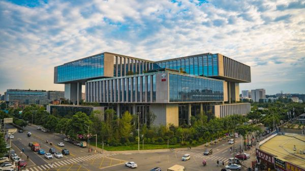 　　成都-京东西南总部