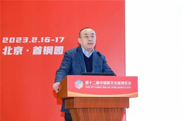 　　方正电子副总裁刘长明