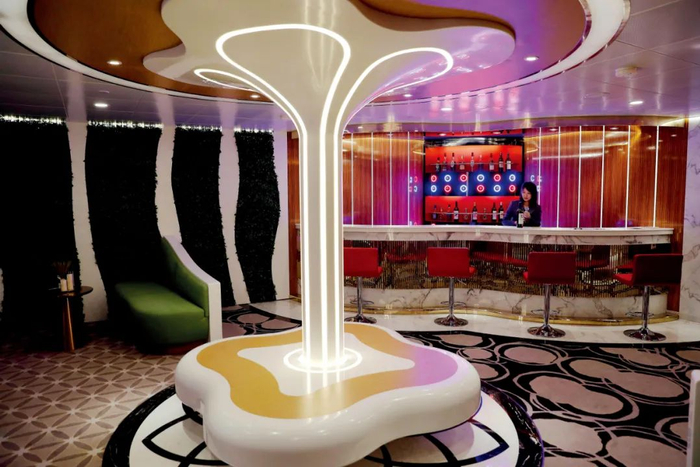 　邮轮H1508船的样板舱展示。摄影/本刊记者 殷立勤