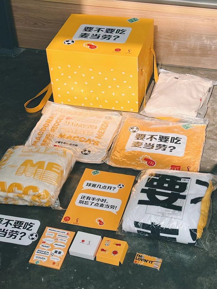 PR公关礼盒 （图片来源：小红书@lusiyel）