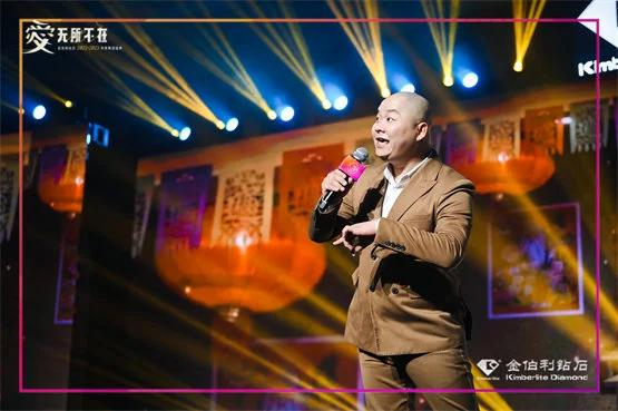 ▲王二震先生演唱《抬花轿》选段