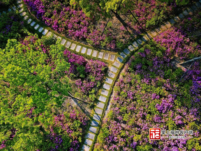 清凉山。石磊磊 摄