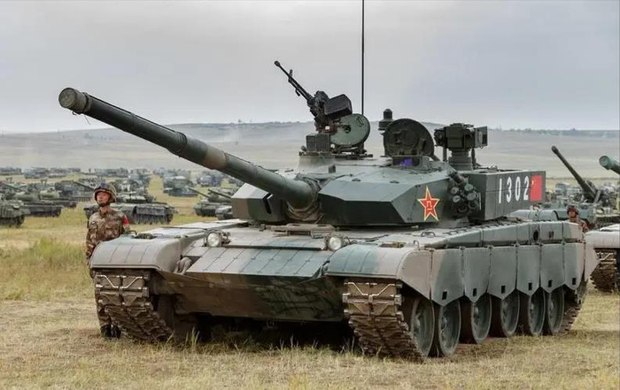 图为我国北方工业集团研制的99A主战坦克